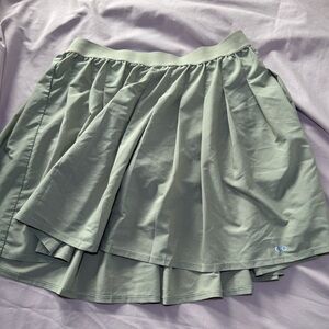Alo yoga Large Varsity tennis skirt in California Sand